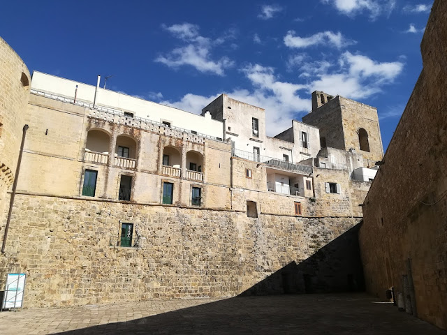 Otranto - Wakacyjny kurort z wiekową historią
