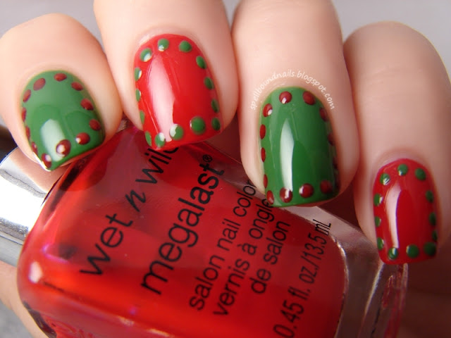 nails nailart nail art polish mani manicure Spellbound Christmas border borders dots dotted dotting red green holiday Sinful Colors Exotic Green Wet n Wild I Red a Good Book simple easy