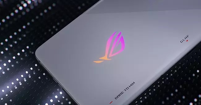 Layar AniMe Vision ASUS ROG Phone 8