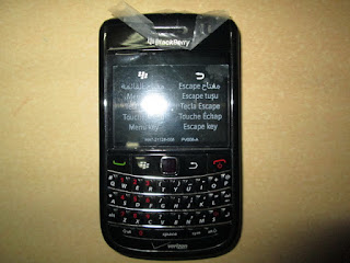 Hape Jadul Blackberry 9650 Essex Seken Mulus Kolektor Item