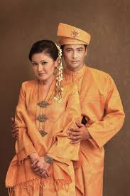 fashion wedding BAJU  PERKAHWINAN TRADISIONAL  MELAYU