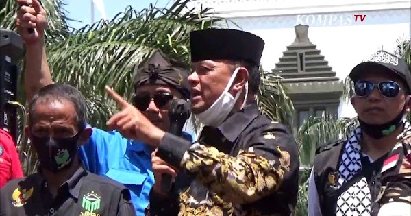Jenderal (Purn) Ikut Aksi Demonstrasi