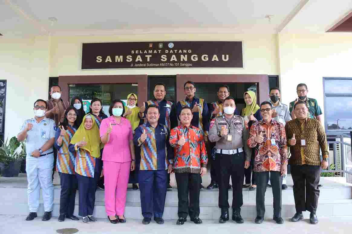 Wakil Gubernur Kalimantan Barat (Wagub Kalbar), Drs. H. Ria Norsan, M.M