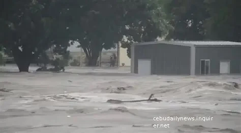 Helicopter rescue during Texas flash flood at Camp Mystic