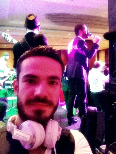 Ünlü Sanatçı Turgay Başyayla ve Orkestrası (Miracle İstanbul Asia Hotel) / DJ Serhat Serdaroglu