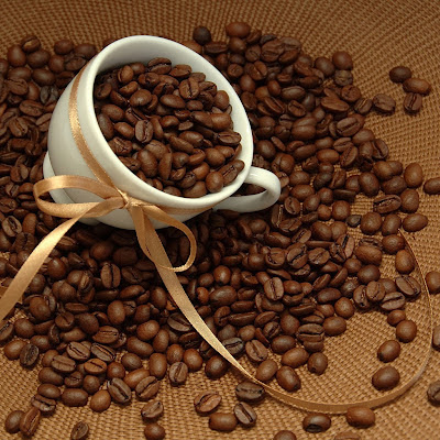 Coffee beans download free wallpapers for Apple iPad