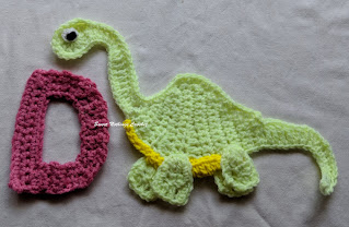 Sweet Nothings Crochet free pattern blog, Crochet motif for D is for Dinosaur,