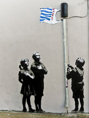 banksy graffiti wallpaper. Cool Banksy Graffiti Pictures