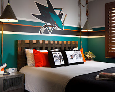 How to Paint a Hockey Bedroom