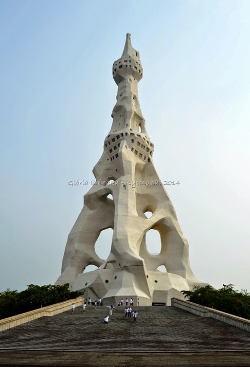 Glória Ishizaka - PL 2014 - Torre da Paz 4