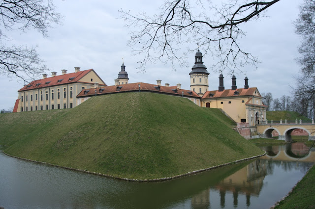 tempat populer balarus, objek wisata populer berlarus, objek wisata belarus