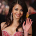 Actress photos-Aishwarya Rai with pink shirt and waving his hand