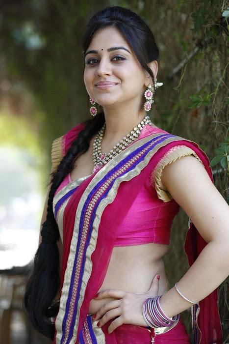 aksha unseen pics