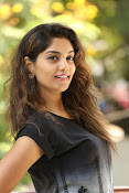 Karuna photos in jeans-thumbnail-19