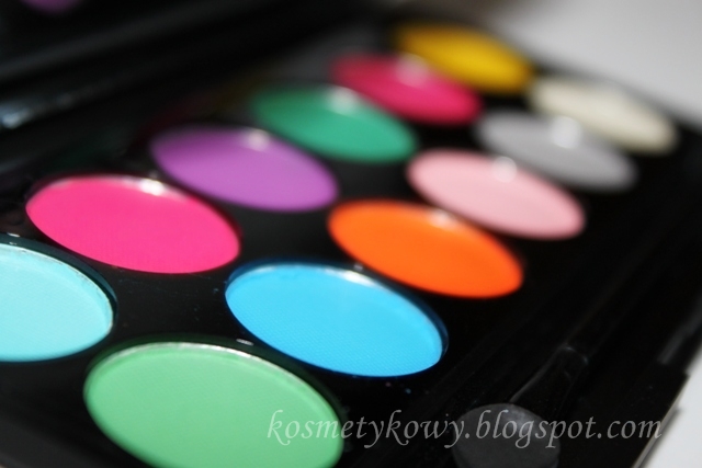 247. Sleek - Ultra Mattes Brights 