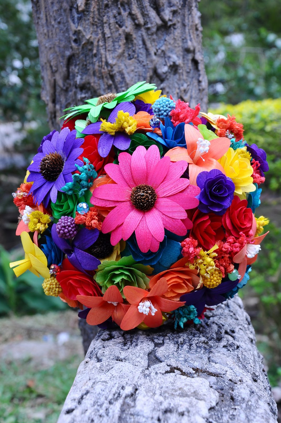 Wholesale Wedding Bouquets made of Wooden Flowers | Reduce ...