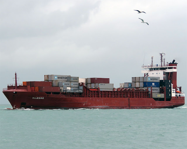 Portacontainer Allegro, IMO 9246554, port of Livorno