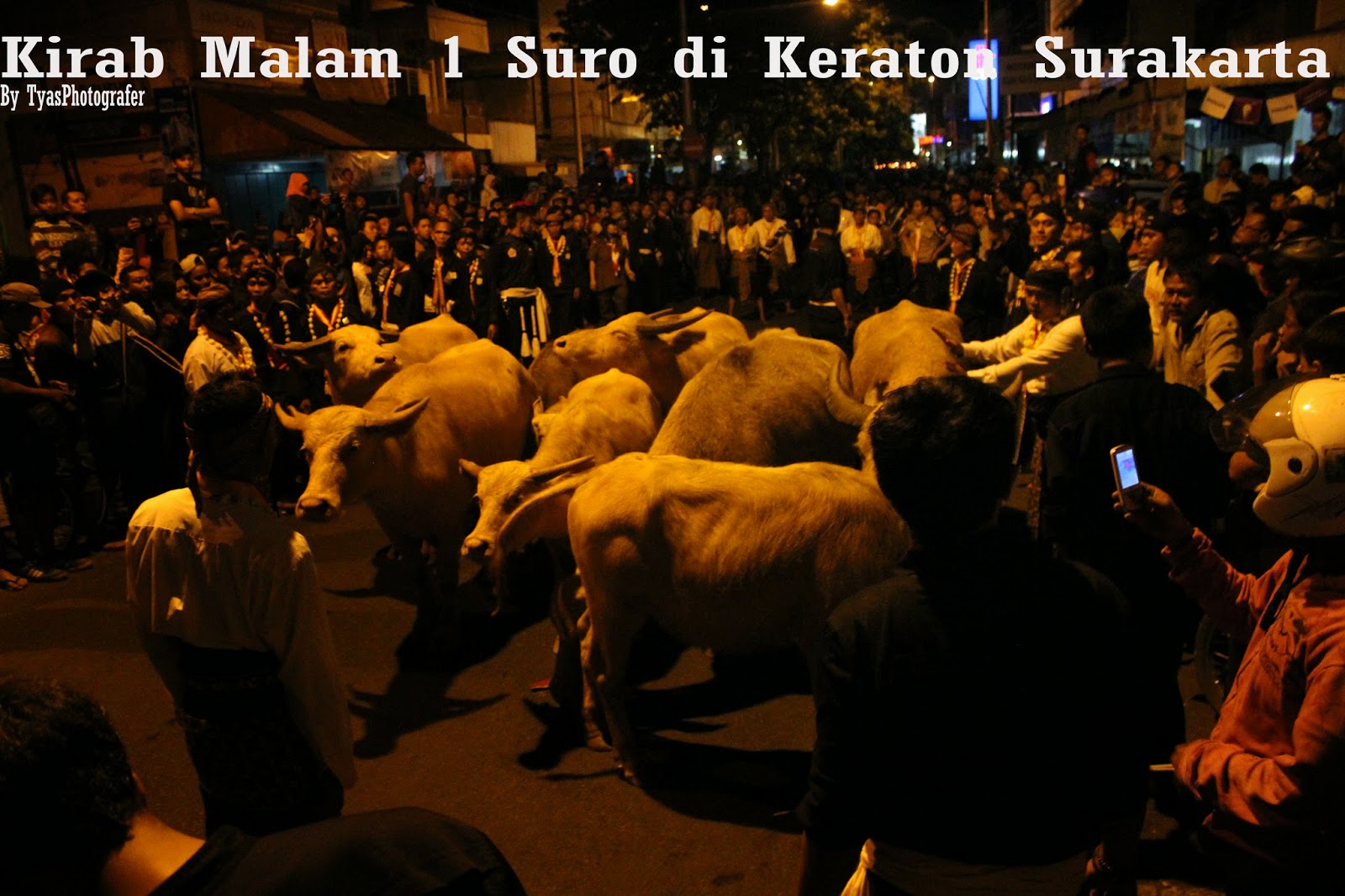 Kirab Malam 1 Suro Di Keraton Surakarta Moments In Photography