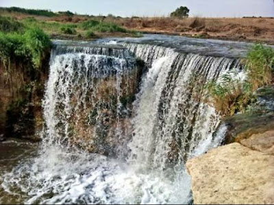 Wadi_El_Rayan_waterfalls