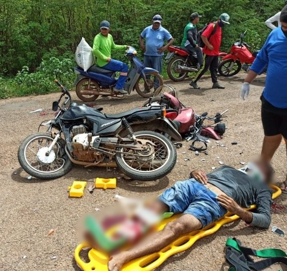 Colisão frontal entre motos deixa homem morto e outro ferido no Norte do Piauí