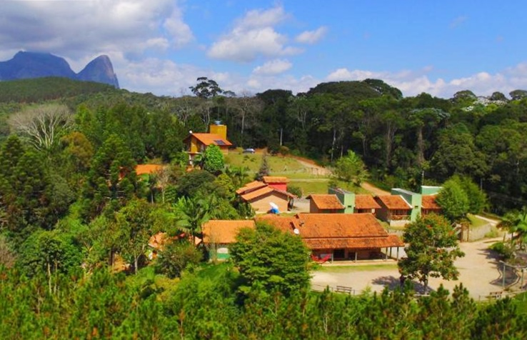 Pousada em Pedra Azul barata