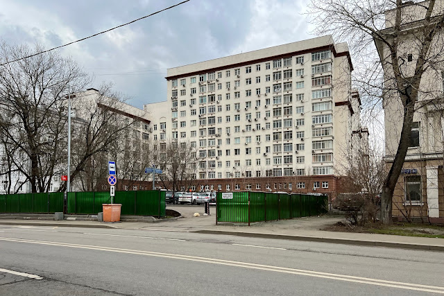 Электрозаводская улица, жилой комплекс «Преображенская застава»
