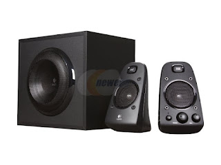  Logitech Z623 200 W 2.1 Speaker System