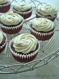 Eggless Butterless red velvet cupcake