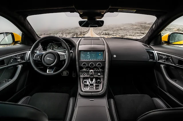 Jaguar F-Type Interiores