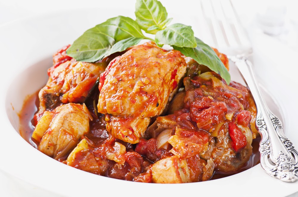 Paleo Crockpot Chicken Cacciatore Recipe | My Fitness Hut: Build ...