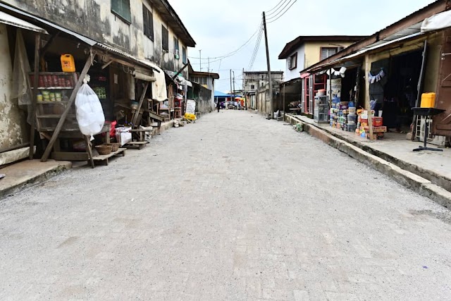 Residents, Youths, Political Stalwart, Others Hails Oshodi-isolo Local government chairman, Otunba Kehinde Oloyede