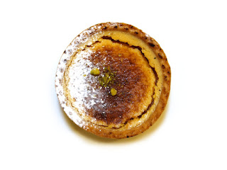 ビストロ特性エッグタルト | Boulangerie à la Demande（ブーランジェリーアラドゥマンド）