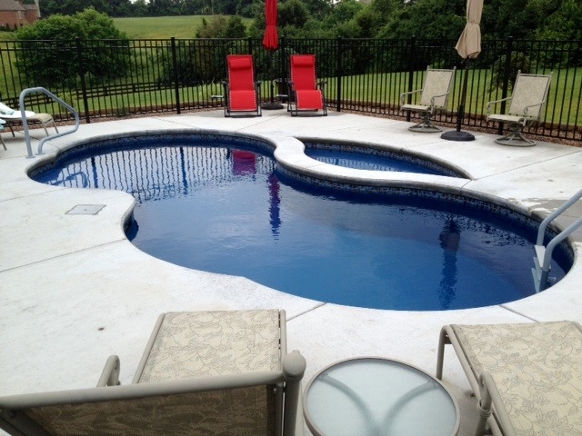 Backyard Fun Pools - Blogger Image  1111590744