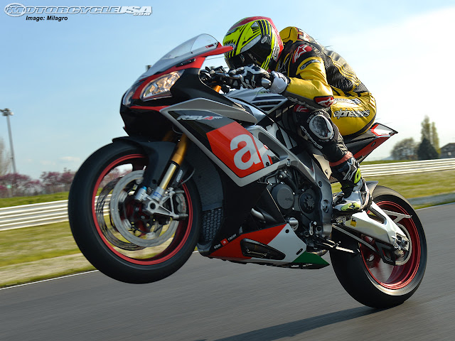 Aprilia RSV4 