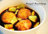 http://agniarayyan.blogspot.co.id/2015/12/resep-pempek-kenyal-palembang-asli-enak.html