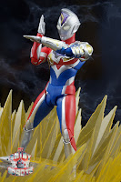 S.H. Figuarts Ultraman Decker Flash Type 30