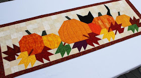 Pumpkat Patch table runner