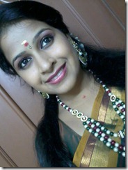 sadhika_venugopal_new_nice_photo