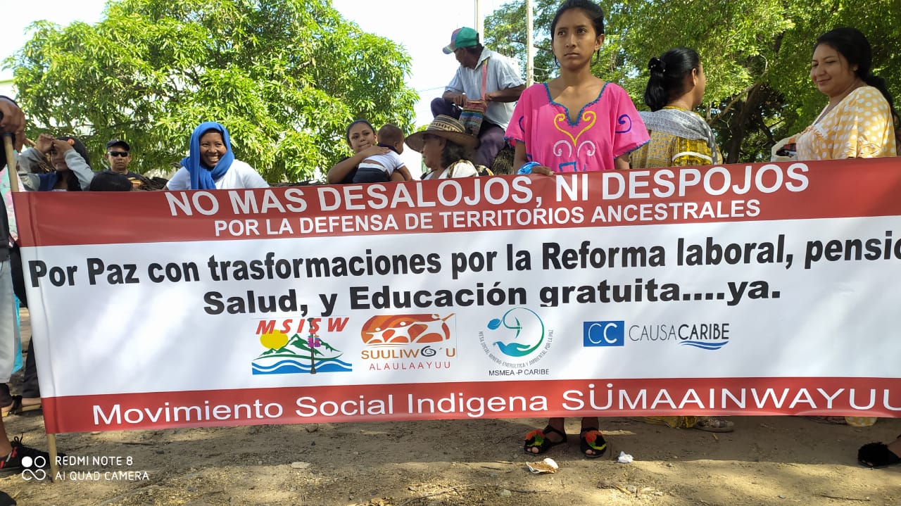 https://notasrosasmultimedia.blogspot.com/Organizaciones Indígenas Sümaainwayuu, Asociación Suuliwo'u y Alaulaayu, lideran movilización en Riohacha