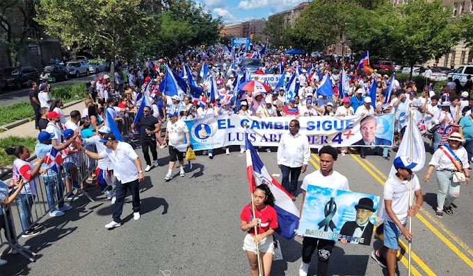 Abrumador apoyo a la reelección de Abinader en Gran Parada Dominicana de El Bronx muestra supremacía electoral del PRM en Nueva York