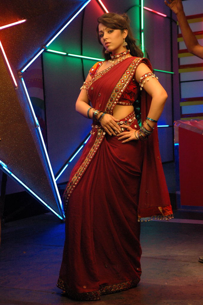 Charmy Kaur dancing in a song "Gajjala Gurram" from the movie "Sye Aata"