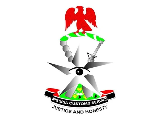 Customs impound 1,995 bales of used clothing in Lagos