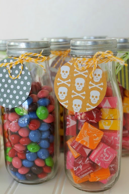 supplies twine and paper tags