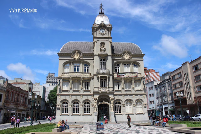 Curitiba | Um rico passeio pelo Centro Histórico de Curitiba