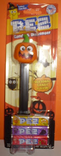 Front of Angry Pumpkinhead PEZ still in package