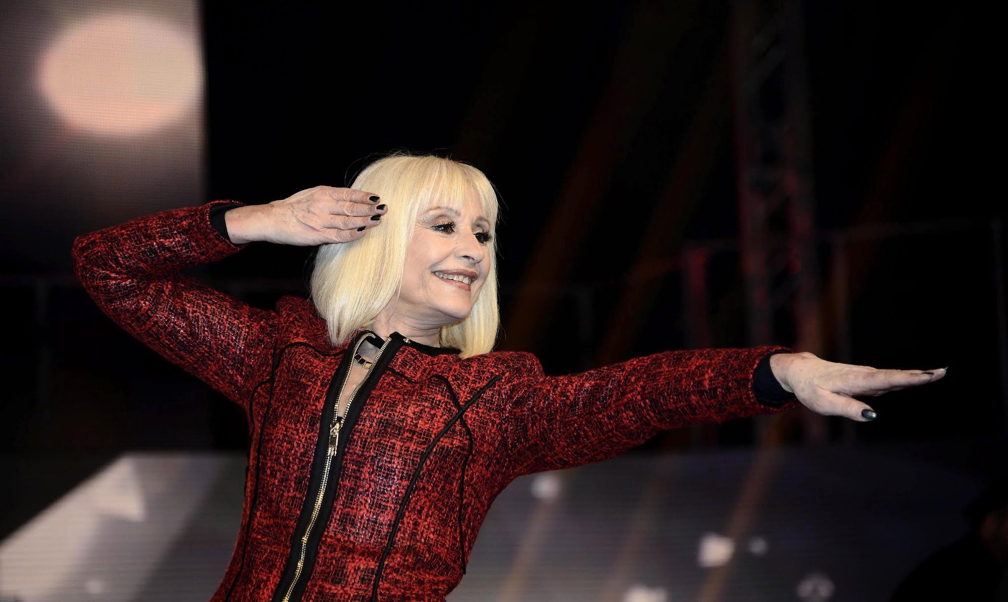 Murió Raffaella Carrá, un ícono de la canción italiana