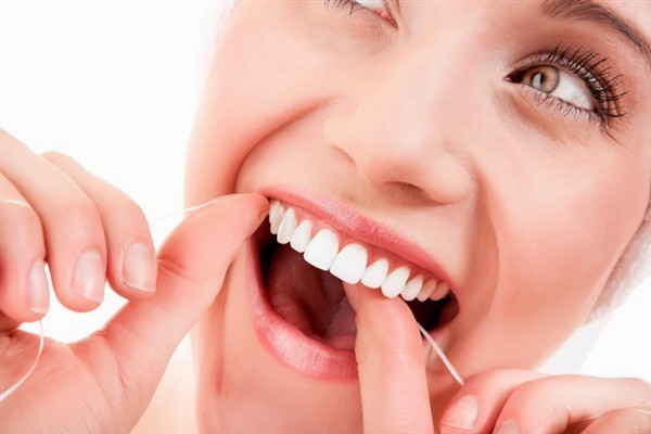 10 Cara Menghilangkan Karang Gigi Tanpa Ngilu
