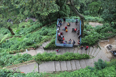 Shelter obyek wisata Curug Cimahi