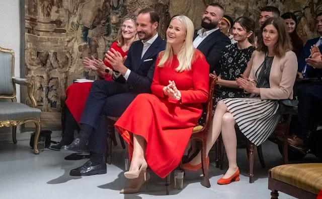 Valentino flared wool gown in red. Crown Princess Mette-Marit wore a wool and silk blend red maxi dress by Valentino