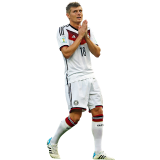 Foto Toni Kroos dengan kostum tim nasional jerman